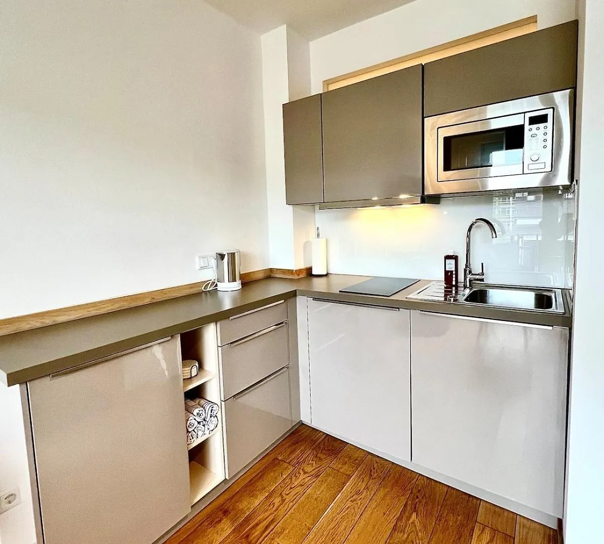 Appartamento Balkon Und Eleganz Duesseldorf  Düsseldorf